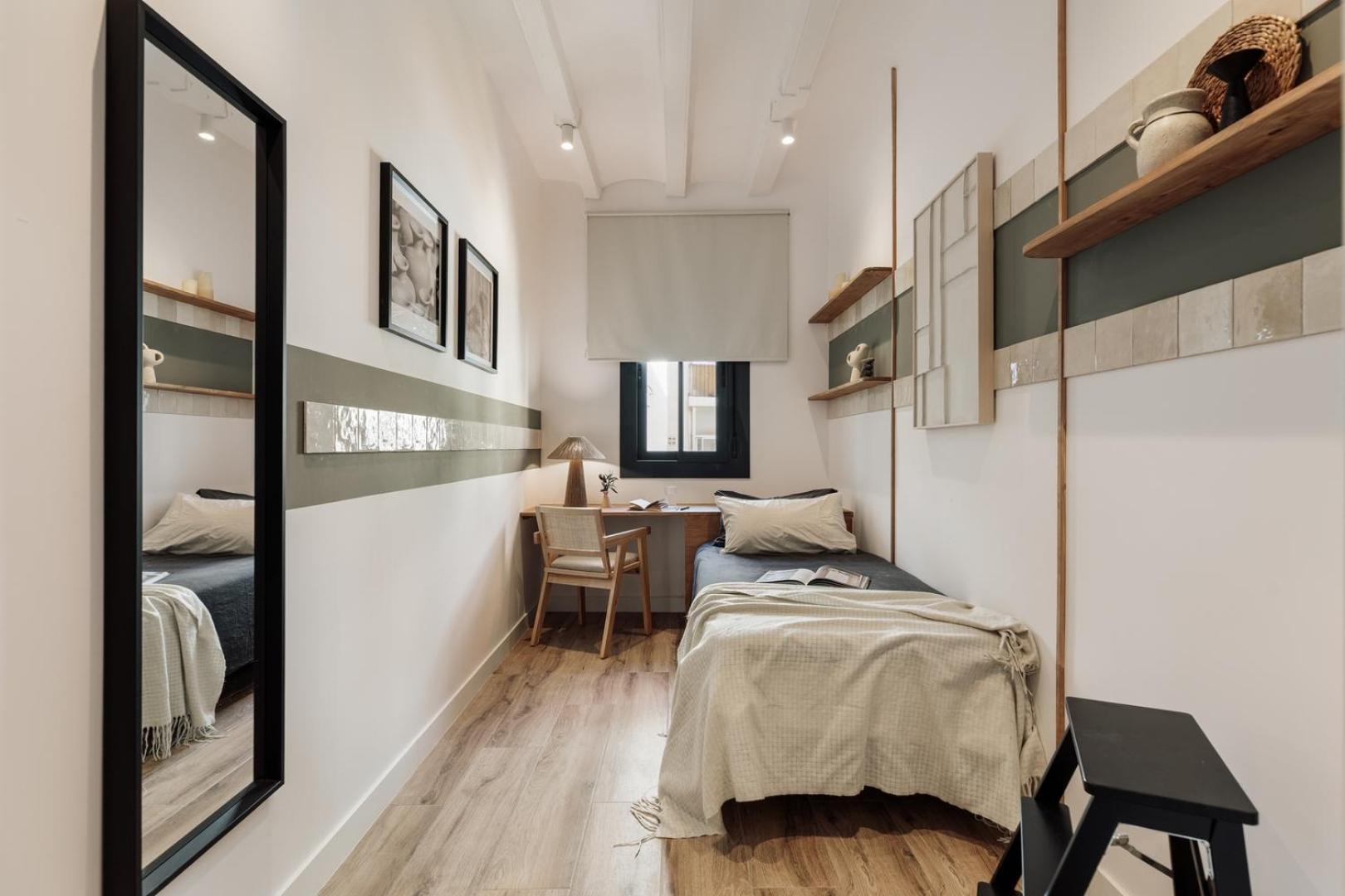 Orosi - 2 Bedrooms And Balcony In Poble Sec Apartment Barcelona